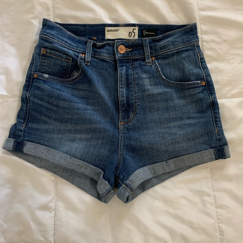 Garage Shorts Premium (5)